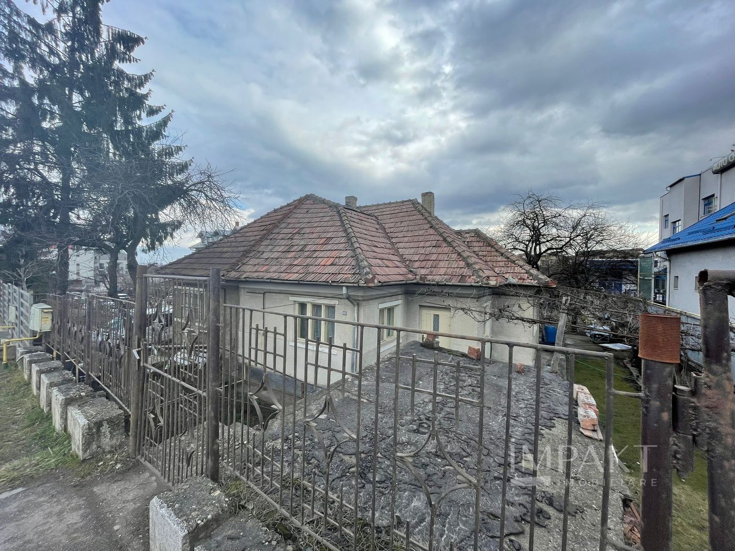 Oportunitate! Casa cu teren de 816mp in cartierul Zorilor - Poză 1