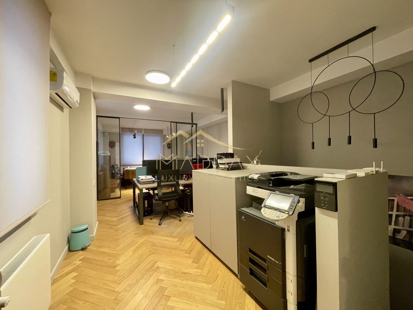 Duplex 3 camere//Birou***Showroom***DOMENII//PARTER+ Demisol - Poză 17