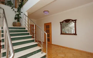 Chirie, casă, 6 camere, Strada Trifan Baltă, Centru - Poză 14