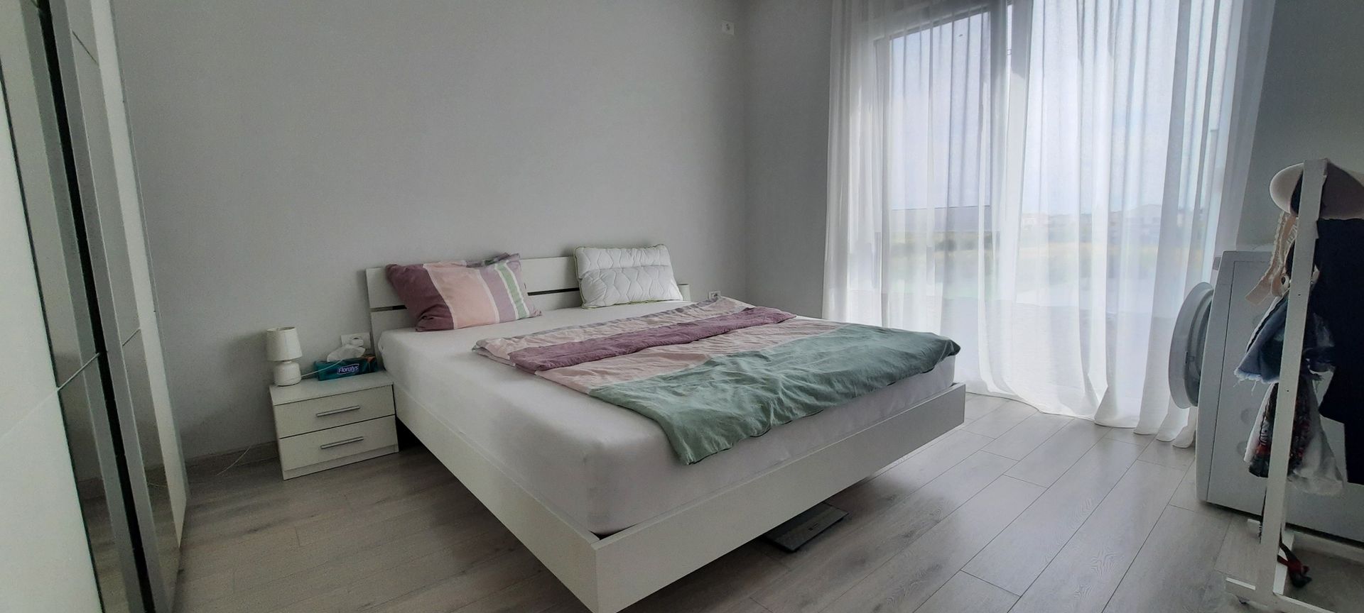 Apartament cu 2 camere si  2 locuri de parcare - Poză 15