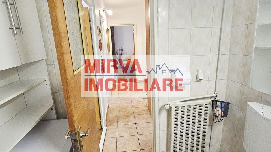Apartament 2 camere Ultracentral, mobilat, utilat, decomandat - Poză 19