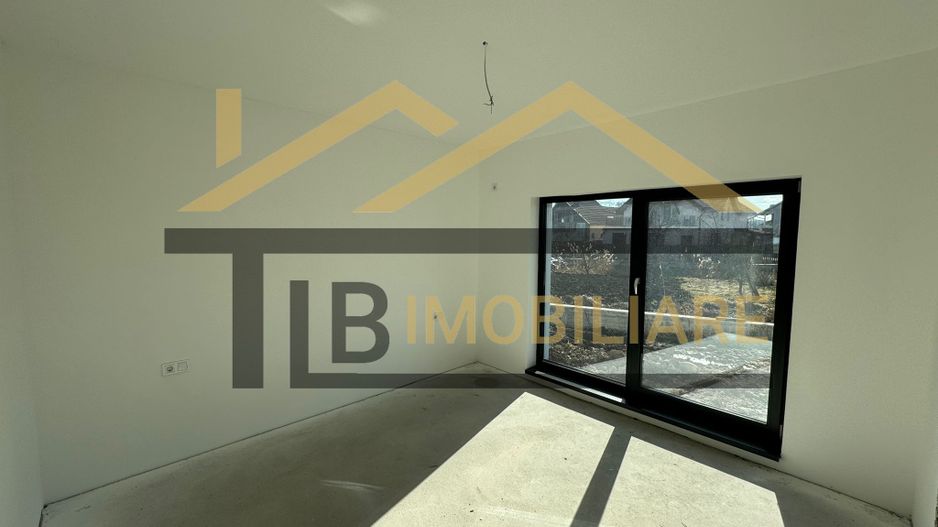 Casa individuala 4 camere, 140 mp utili, 600 mp teren, Zona Sangiorgiu de Mures - Poză 8