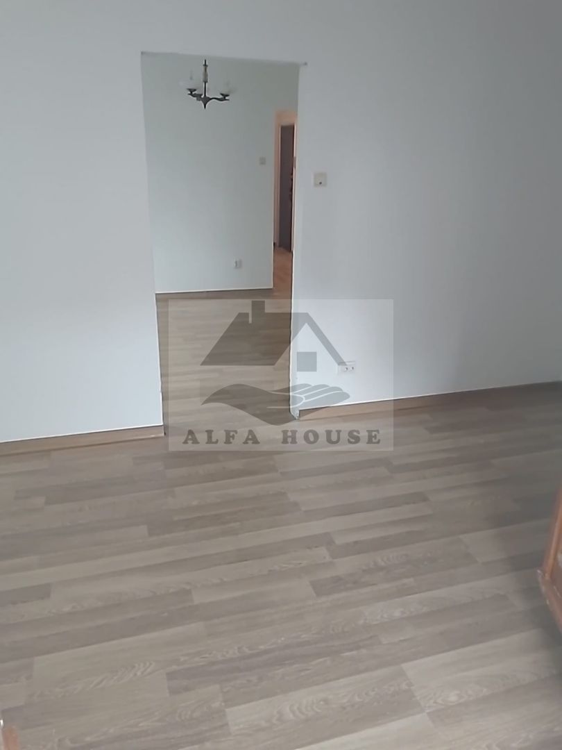 Oportunitate Apartament cu trei camere, Renovat int- zona Astra, 65 mp - Poză 9