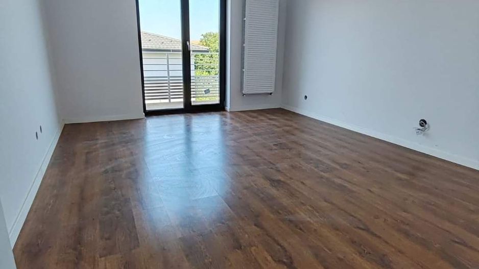 Ag BRASADAS vinde Casa P+1 in MIROSLAVA. - Poză 6