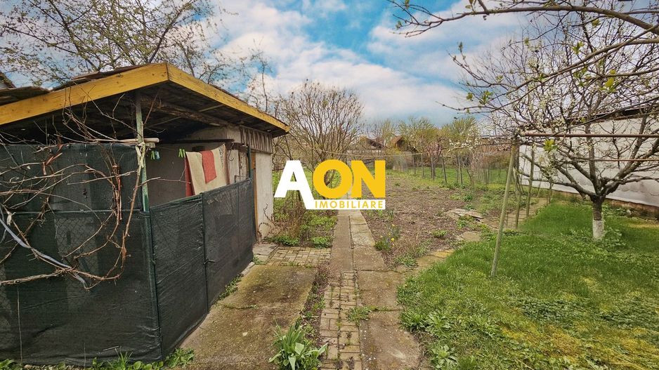 Casa cu 3 camere, renovata, 753 mp teren, zona Prefectura - Poză 8