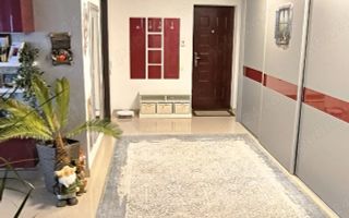 Vand apartament cu 3 camere - Poză 3