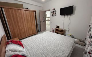 Apartament de inchiriat cu 3 camere, parcare, zona Terra! - Poză 5