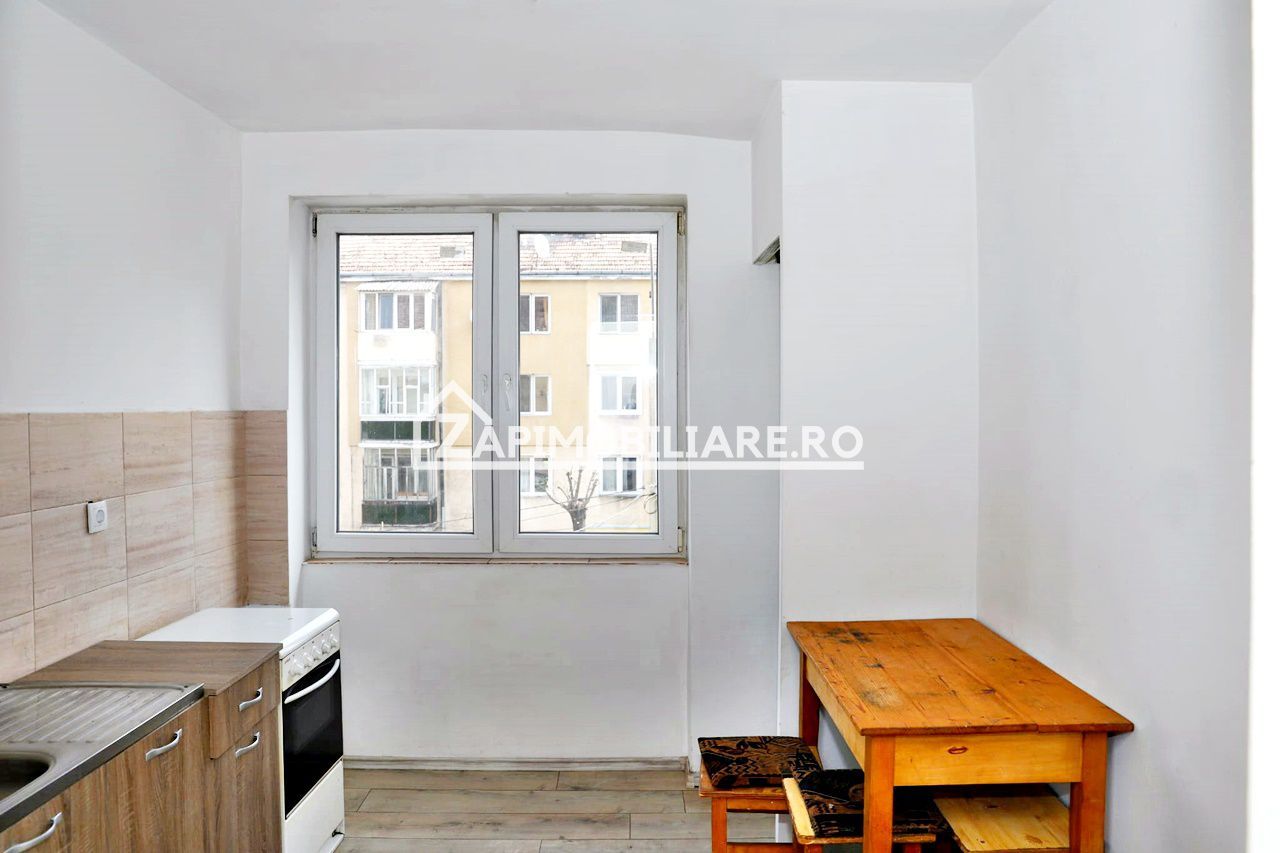 Apartament 2 camere, 55 mp, Toplita - Poză 4