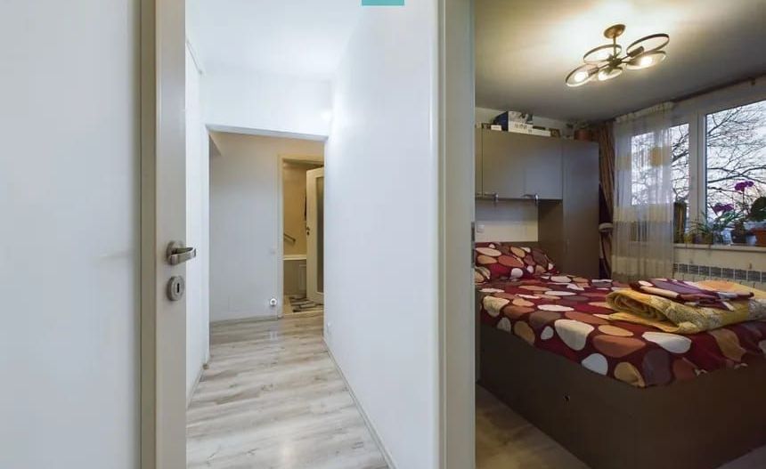 APARTAMENT MODERN DECOMANDAT APUSULUI - Poză 4