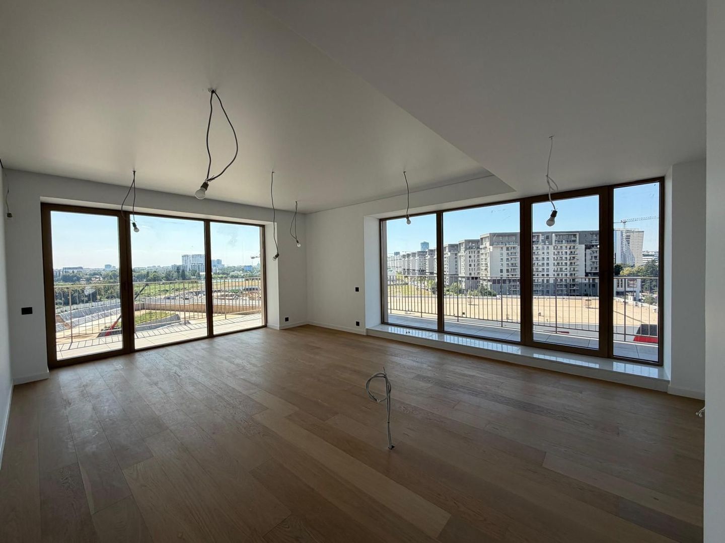 Vanzare Apartament 4 Camere One High District - Poză 1