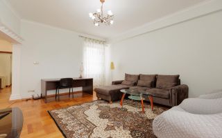 Chirie, apartament, 1 cameră + living, str. 31 August, Centru - Poză 4