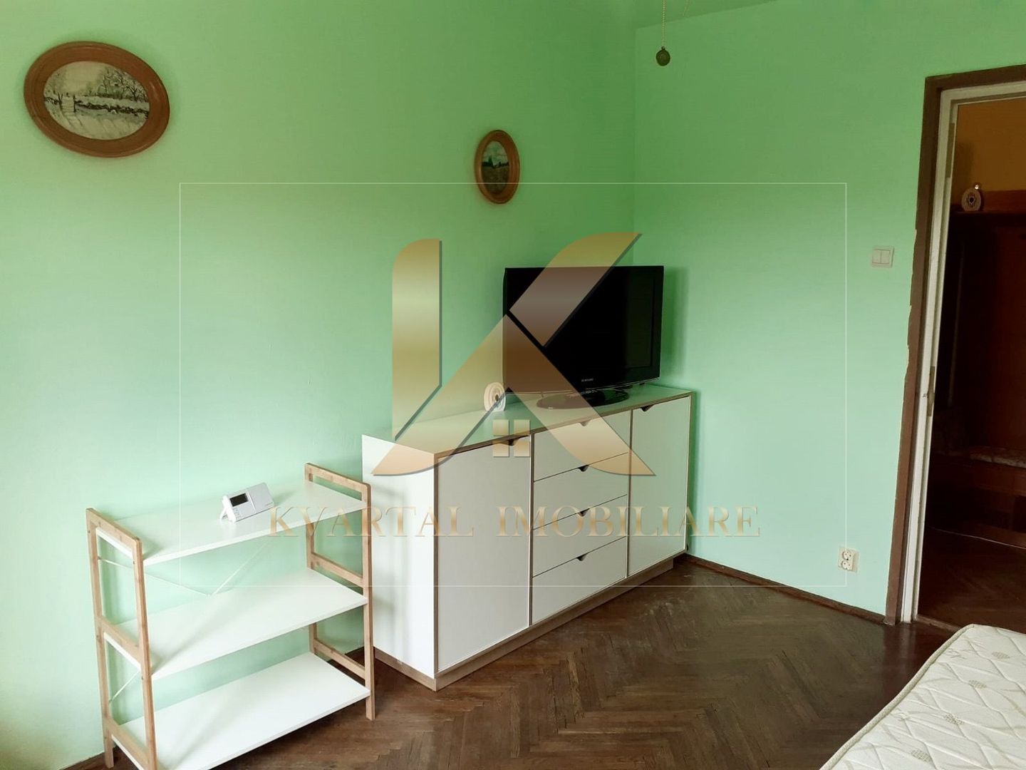 Apartament 4 camere 118 mp , decomandat , Poetului Zona Fortuna! Neg - Poză 3