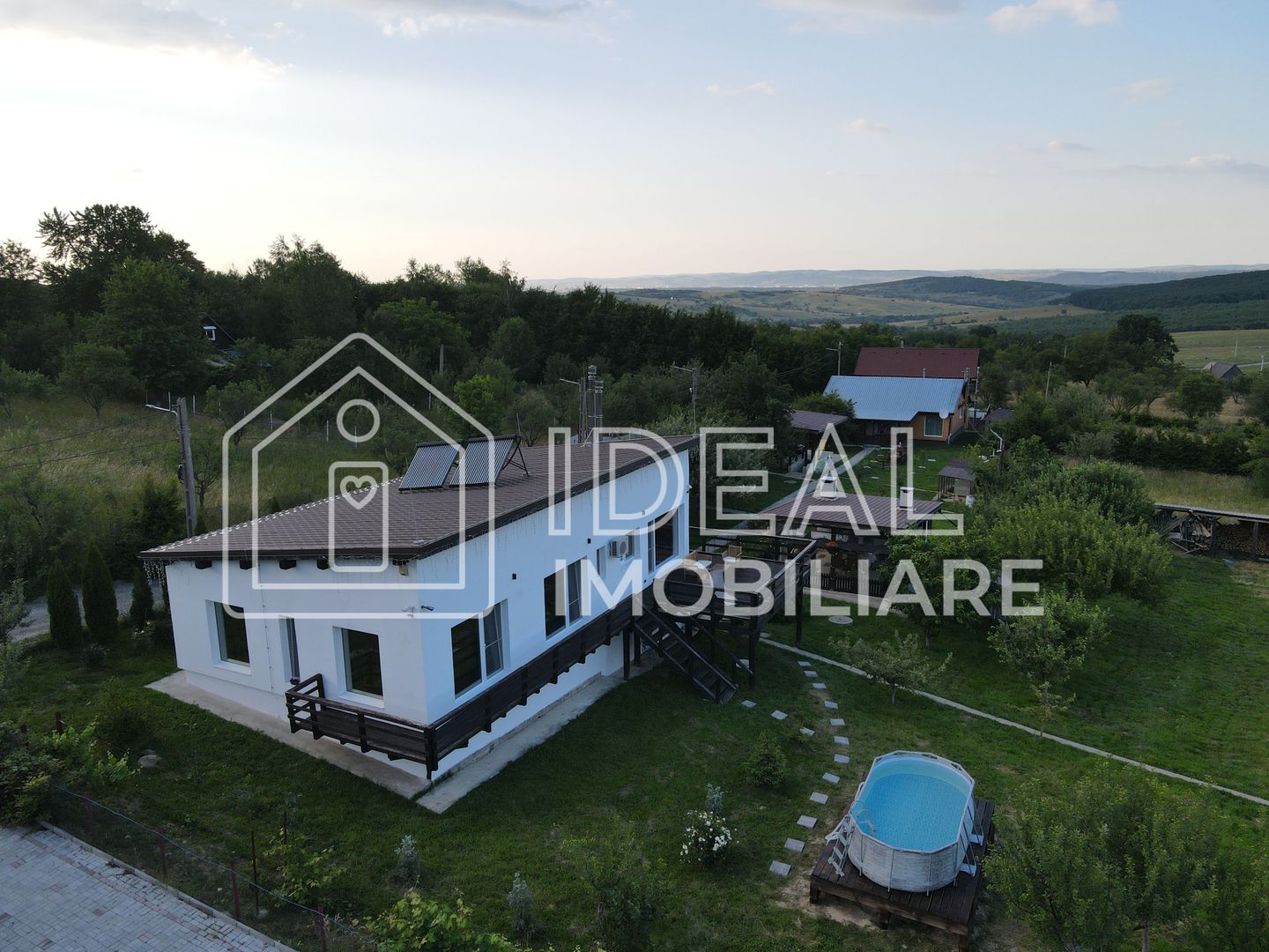 Casa de poveste cu 1.300 mp de teren, in Tocile - Poză 18