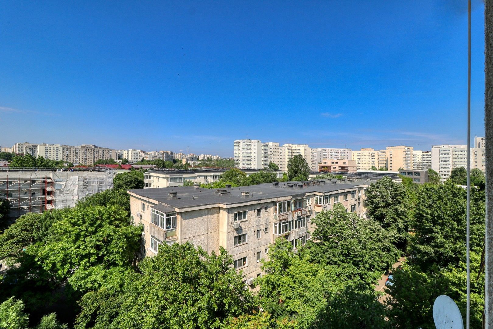 Oportunitate! Apartamanent de 3 camere- 70 mp, comision 0% - Poză 26