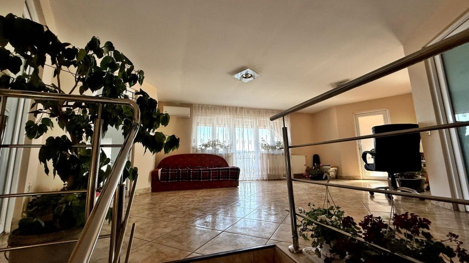 Casa 330 mp | cu teren 2300 mp | Santandrei - langa Oradea - Poză 15