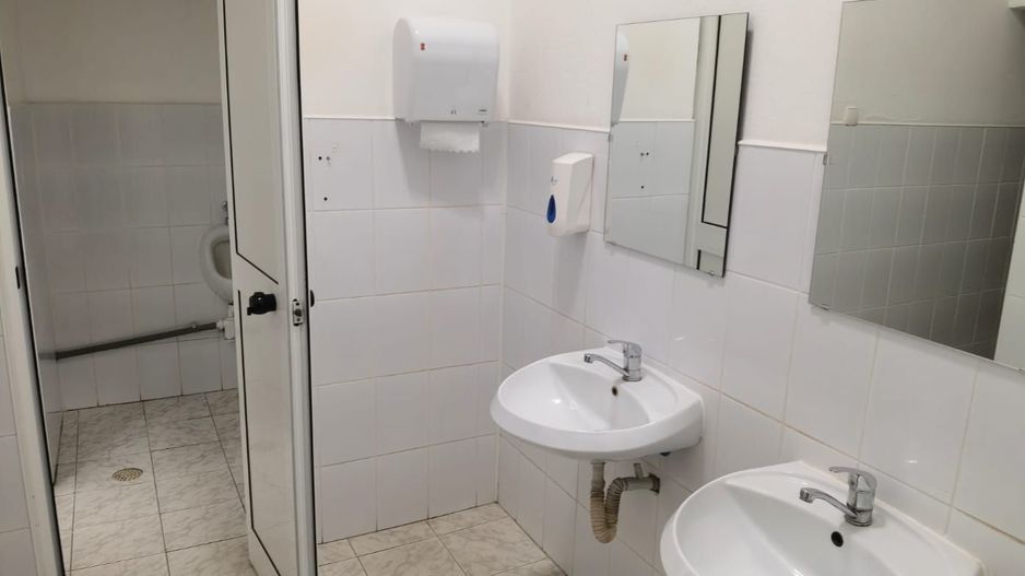 Spatii birouri/servicii - Poză 42