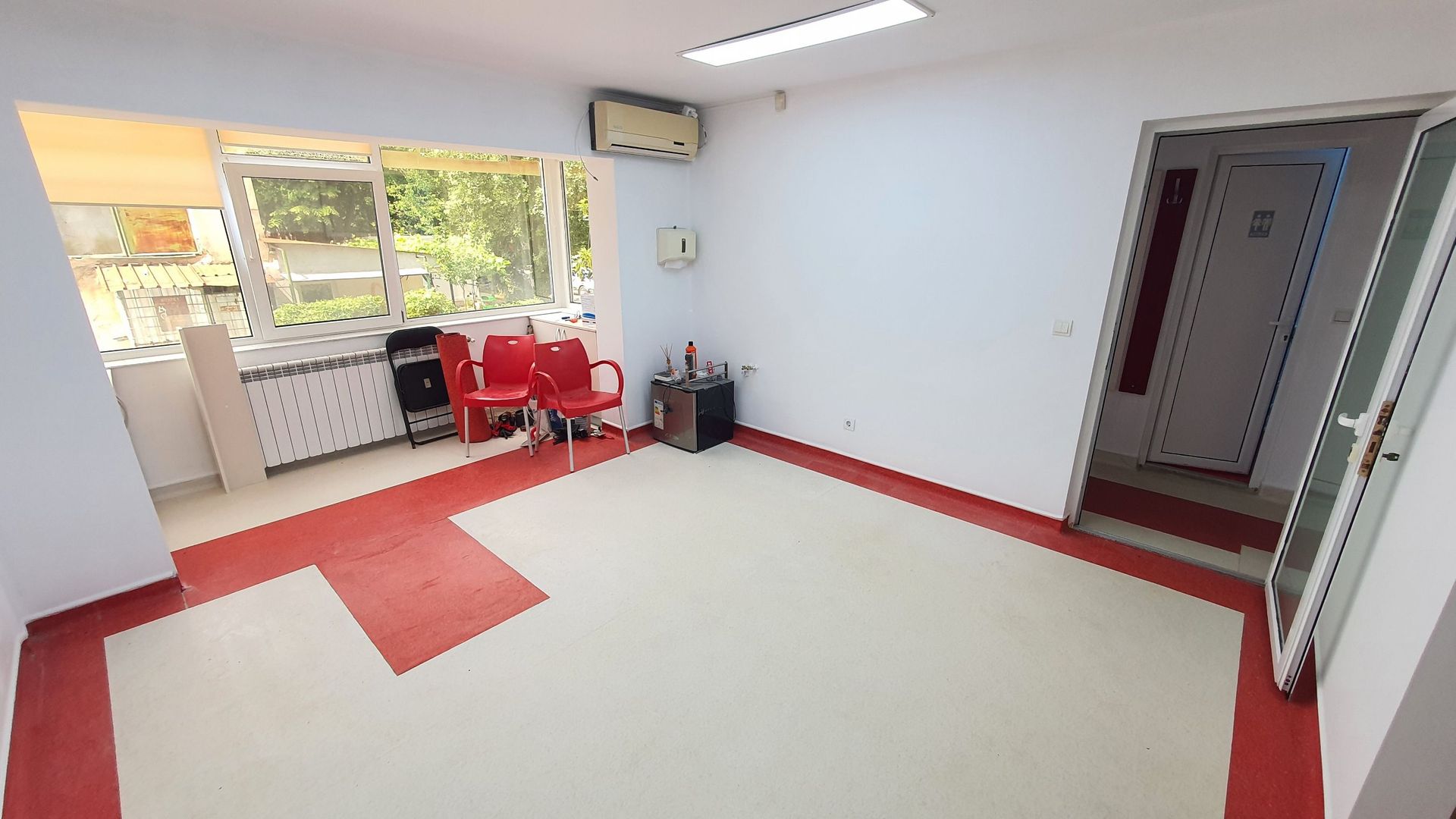 SPAȚIU COMERCIAL - Ap. 1 cameră, parter, zona TRAIAN; - Poză 1