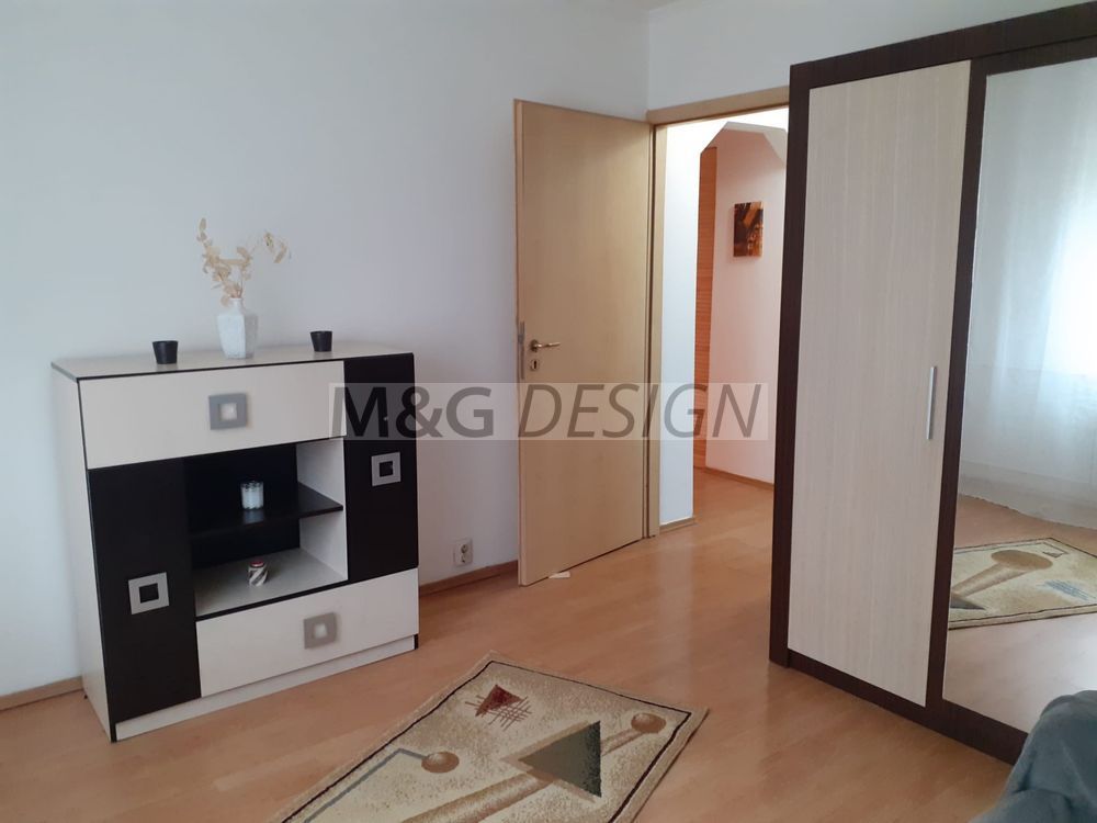 Apartament 2 camere zona Lipovei, transformat in 3 - Poză 4