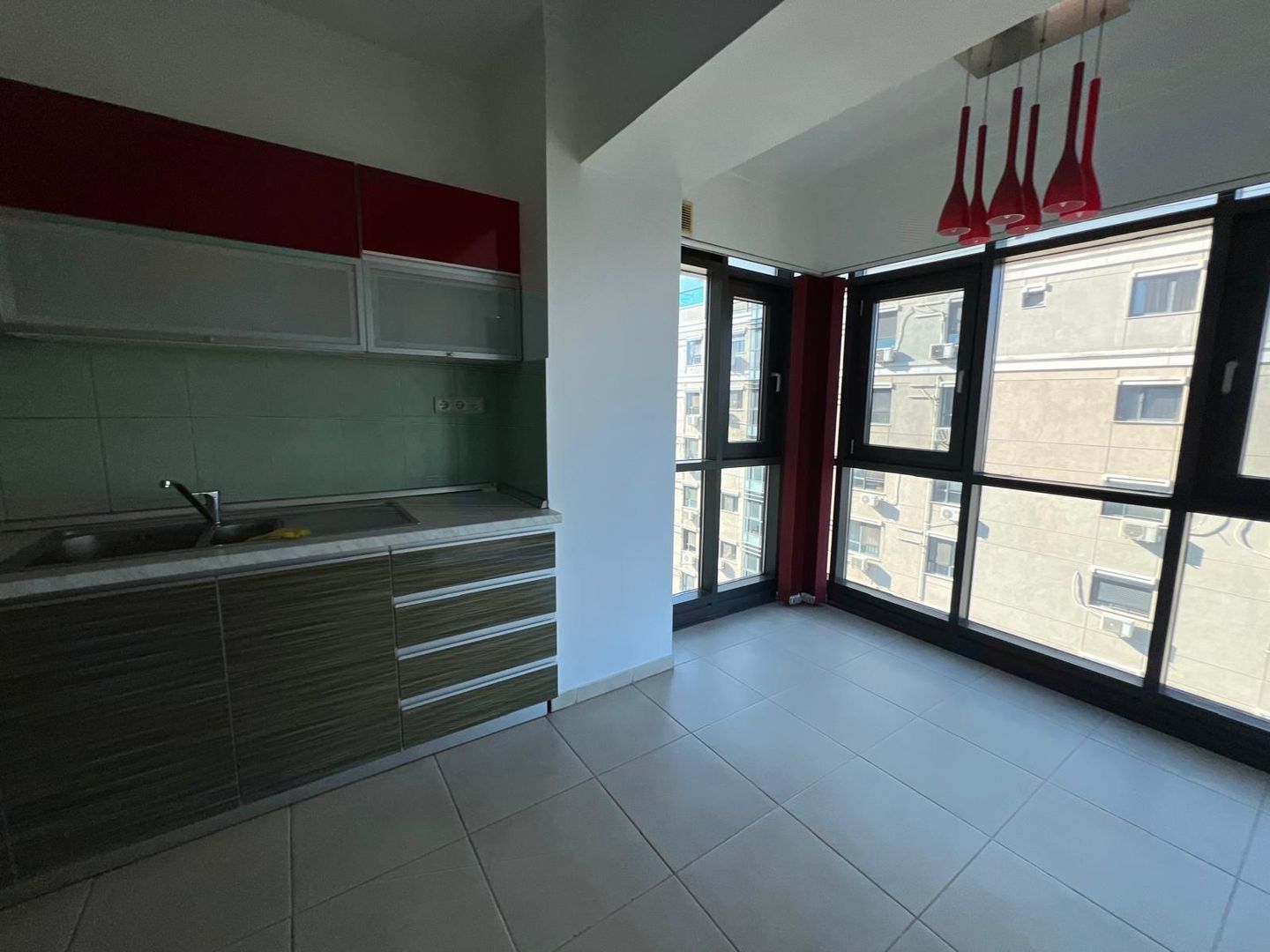 Inchiriere apartament 3 camere | Vedere spre lac | Emerald Residence - Poză 4