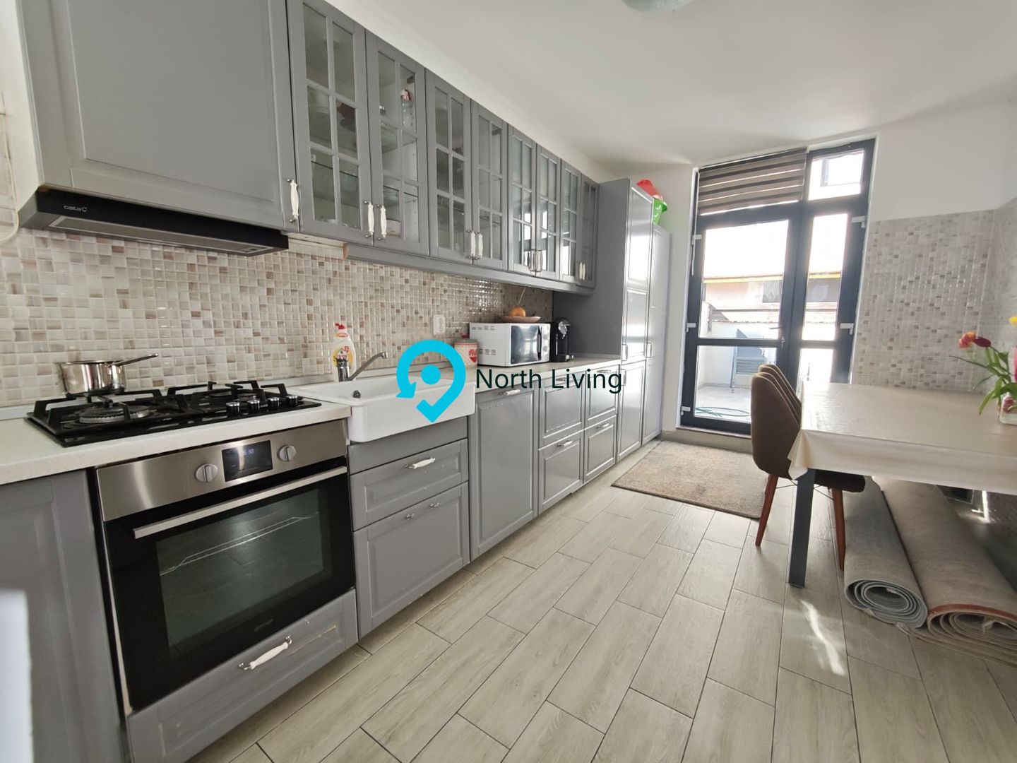 Apartament 3 camere, 100 mp, curte 63 mp, Dămăroaia - Poză 7