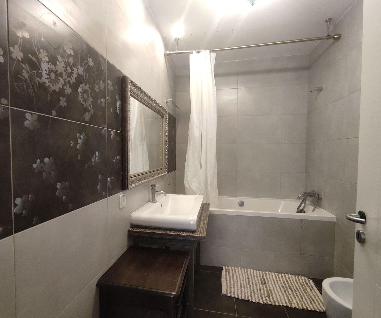 Inchiriere apartament 3 camere cu acces la piscina Ibiza Sol - Poză 9