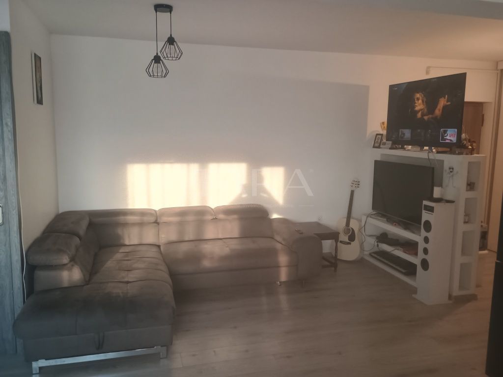 Apartament luminos cu 3 camere – zonă liniștită lângă parc și pădure. - Poză 1