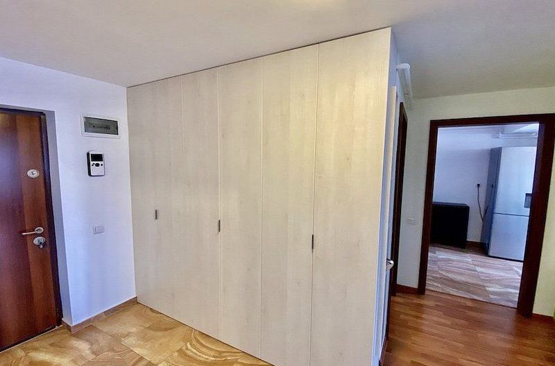 Apartament de inchiriat, zona linistita in cartierul Tractorul. - Poză 4