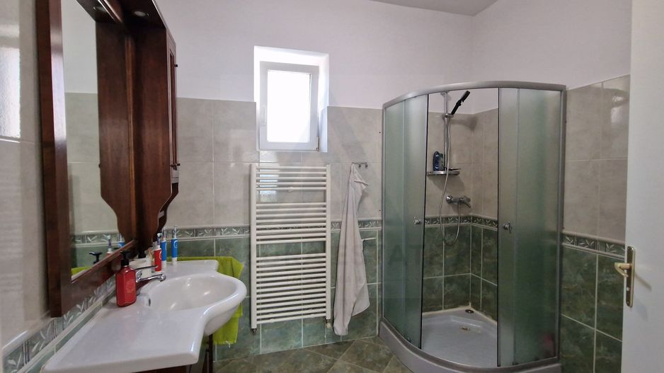 Casa individuala, 195 mp utili+ 500 mp curte, Sura Mica - Poză 17