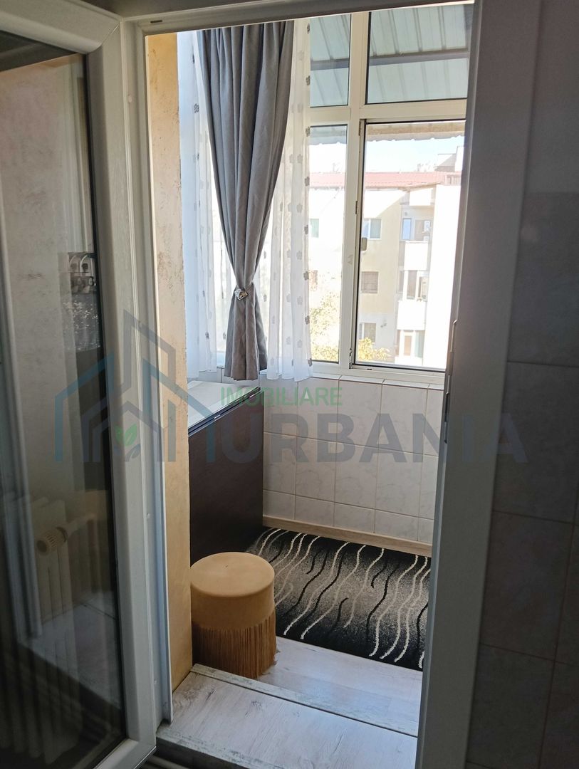Apartament 3 camere, decomandat, etaj 4/5, complet mobilat și utilat, Iași, Luca Arbore Nr 32 - Poză 4