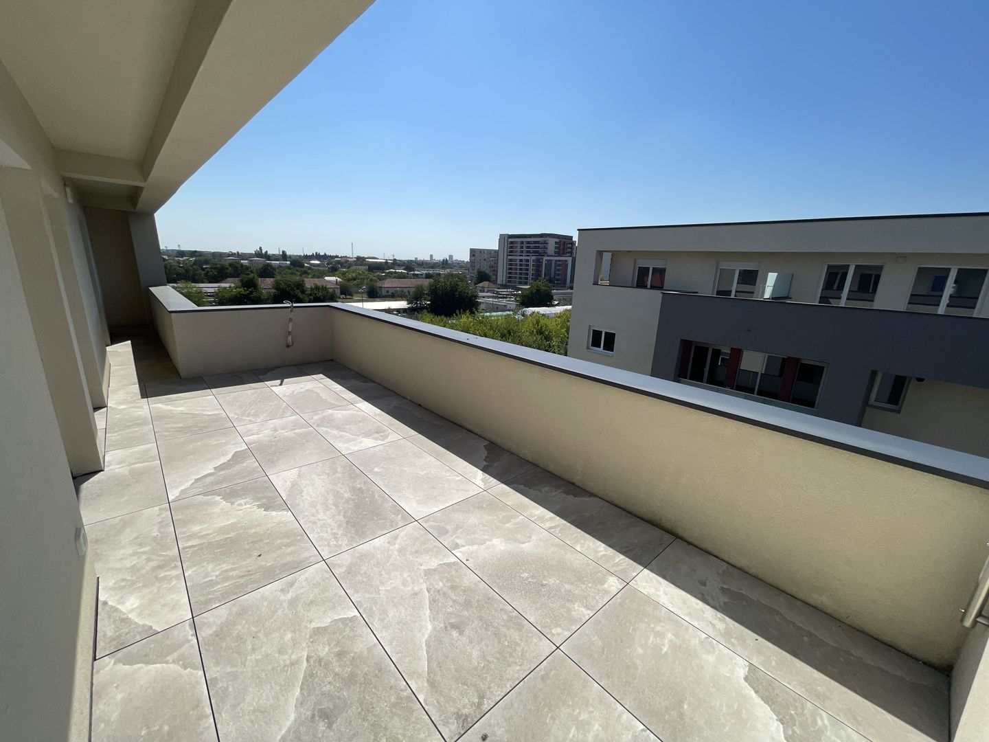 Aradului | Dezvoltator | 2 camere | Terasa de 29 mp | Disponibil imediat - Poză 5