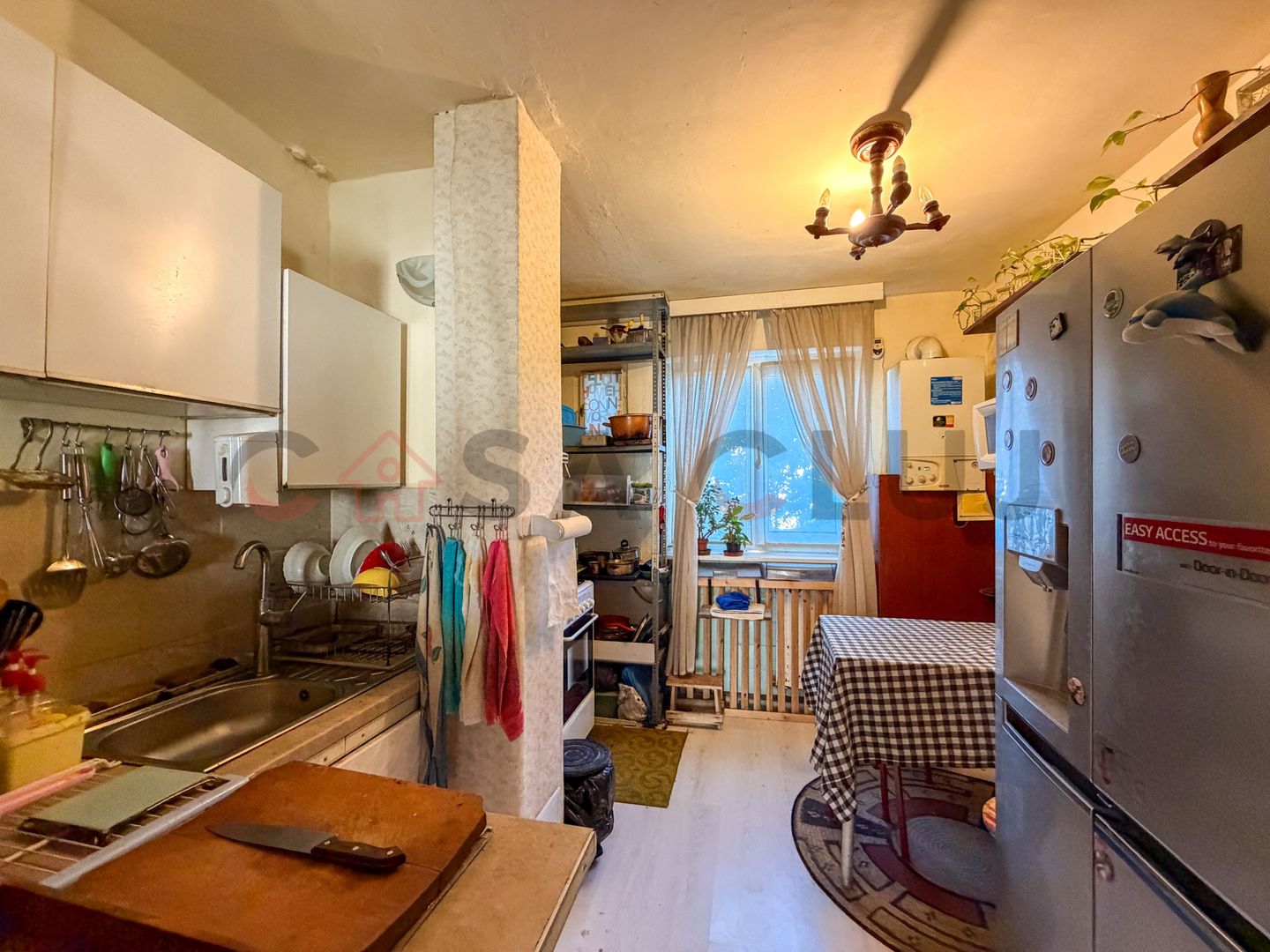 4 camere decomandate etaj intermediar, zona ''La Terenuri" - Poză 5