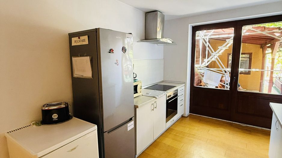 Bucovina–Mehala | 15 camere | 728 mp teren | Proprietate multifuncțională - Poză 17