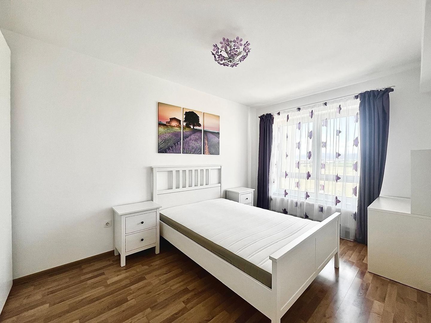 Vanzare apartament 2 camere Avantgarden 3 vedere panoramica 116000 Euro - Poză 3