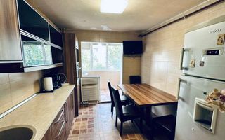 Apartament 4 camere de vanzare Rahova  Margeanului - Poză 1