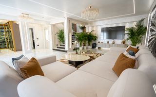 VILA ULTRA-LUX/ OTOPENI CENTRAL/SMART HOME/PISCINA - Poză 9