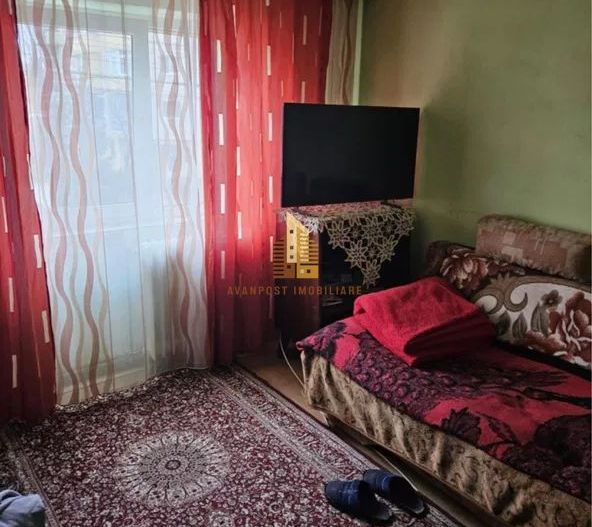 | Apartament cu 4 camere de vanzare | ETAJ 1 | Cartierul Grigorescu | - Poză 5