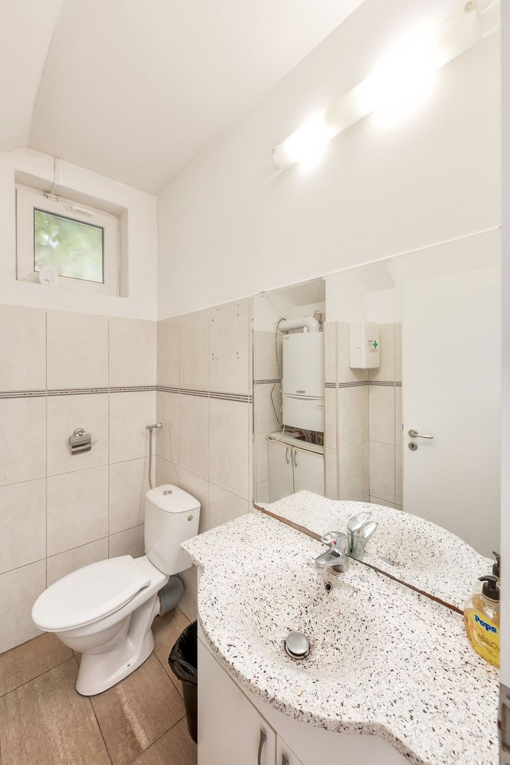 Spatiu de birouri - Poză 30