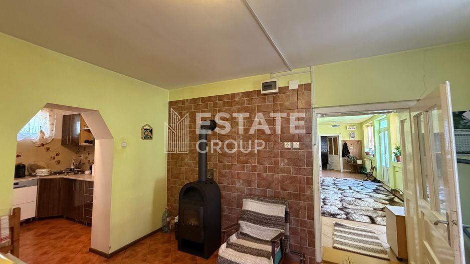 Casa Sandrei , teren 1414 mp, strada asfaltata - Poză 6