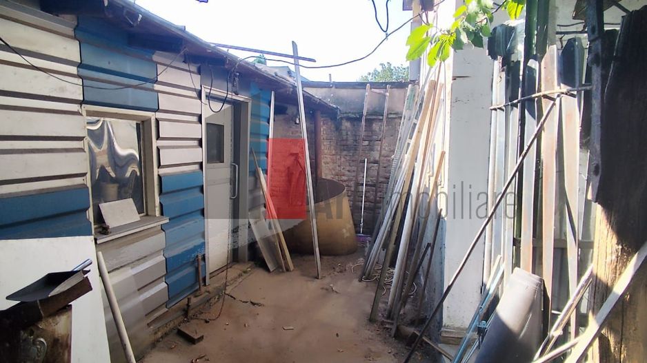 Casa de vanzare + teren in zona Jiului (Bucurestii Noi) - Poză 34