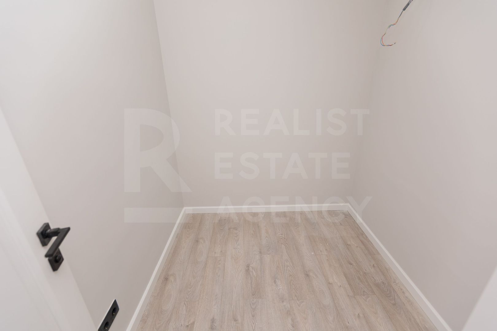 Vânzare, apartament, 2 camere , str. Alba Iulia, Buiucani - Poză 15