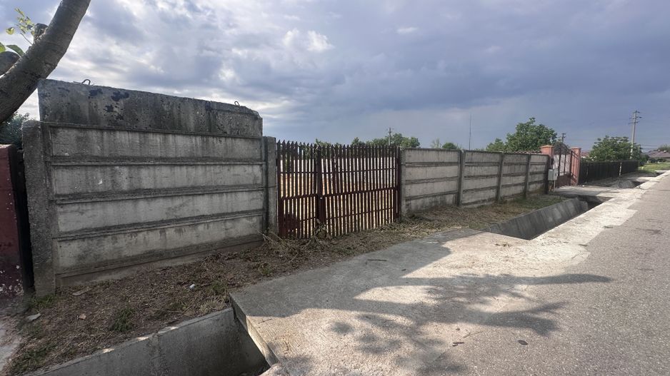 Teren intravilan de vânzare în Aninoasa, Dâmbovița! - Poză 2