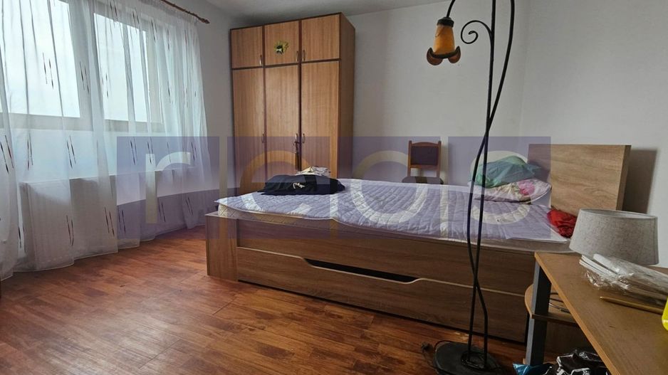 DE VANZARE APARTAMENT 3 CAMERE 79MP| PRELUNGIREA GHENCEA|DECOMANDAT | - Poză 3