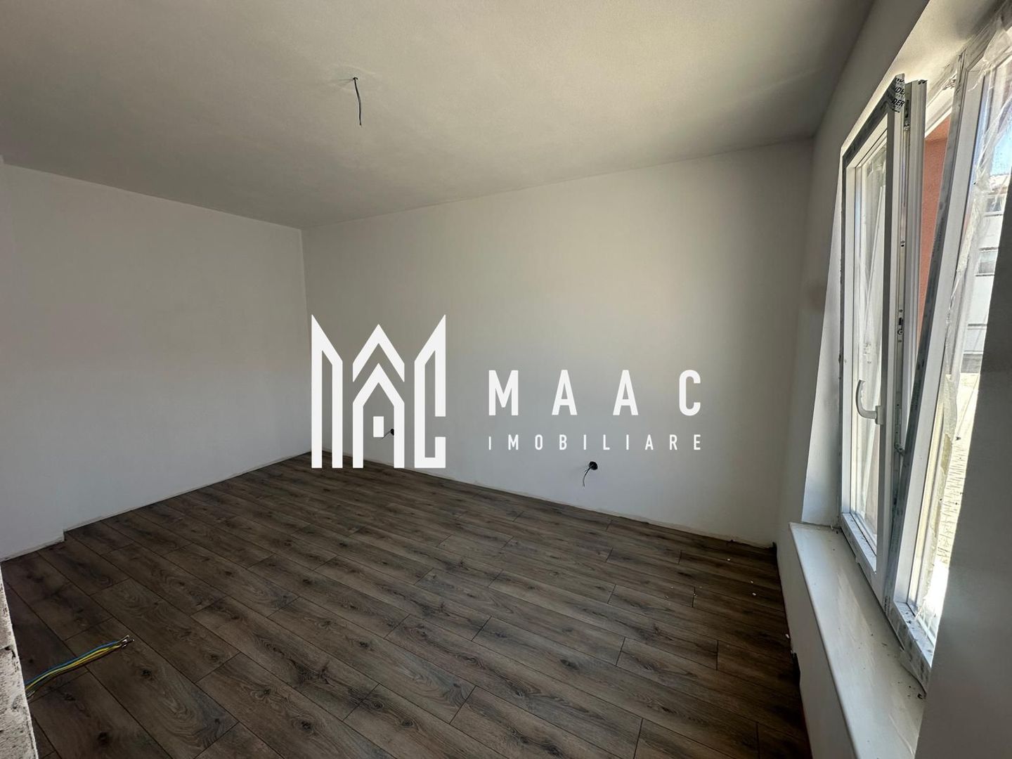 Apartament 3 camere de vânzare Sibiu | Turnișor | curte privată - Poză 2