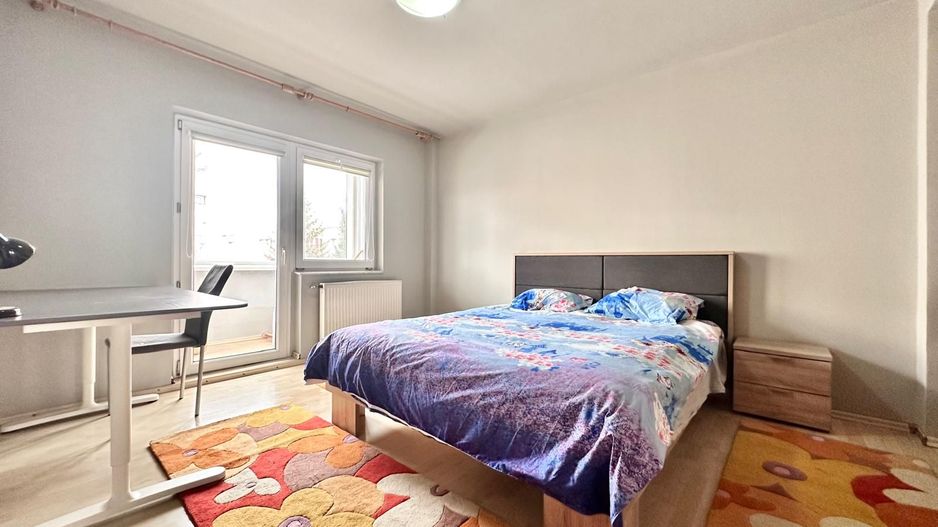 Apartament spatios 4 camere + parcare, pretabil ptr ERASMUS - Poză 12