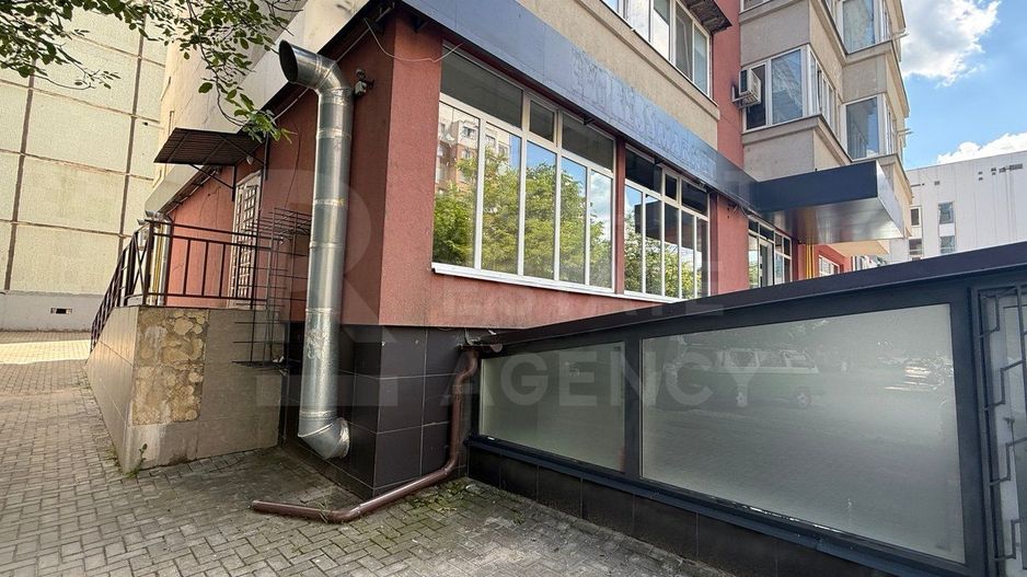Chirie, spațiu comercial, 262 mp, str. Igor Vieru, Ciocana - Poză 2