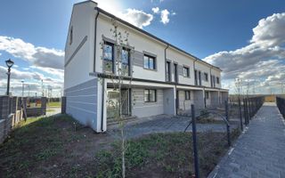 Dezvoltator - Case Premium într-un Cartier Privat. - Poză 13