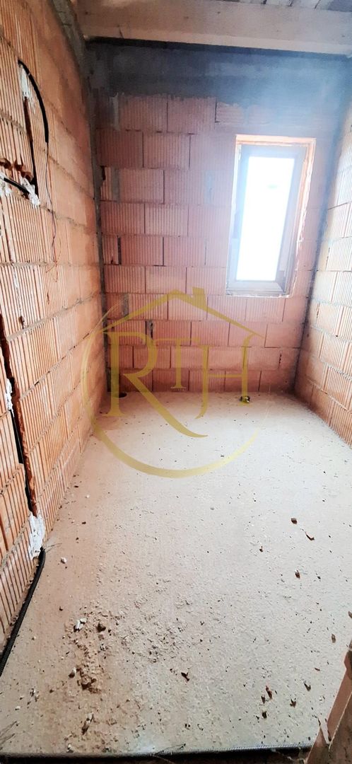 Se vinde duplex modern cu 3 camere  plus teren in Giroc ,zona linistita. - Poză 16