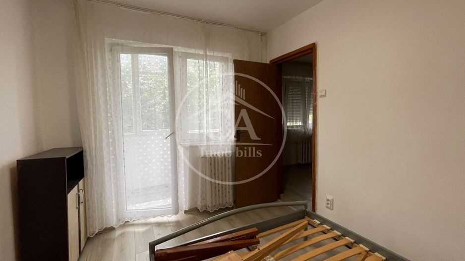 Apartament de vânzare cu 2 camere în zona Rogerius, Oradea - Poză 7