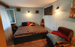 Casa situata ultracentral langa Poarta I a Cetatii Alba Carolina - Poză 15