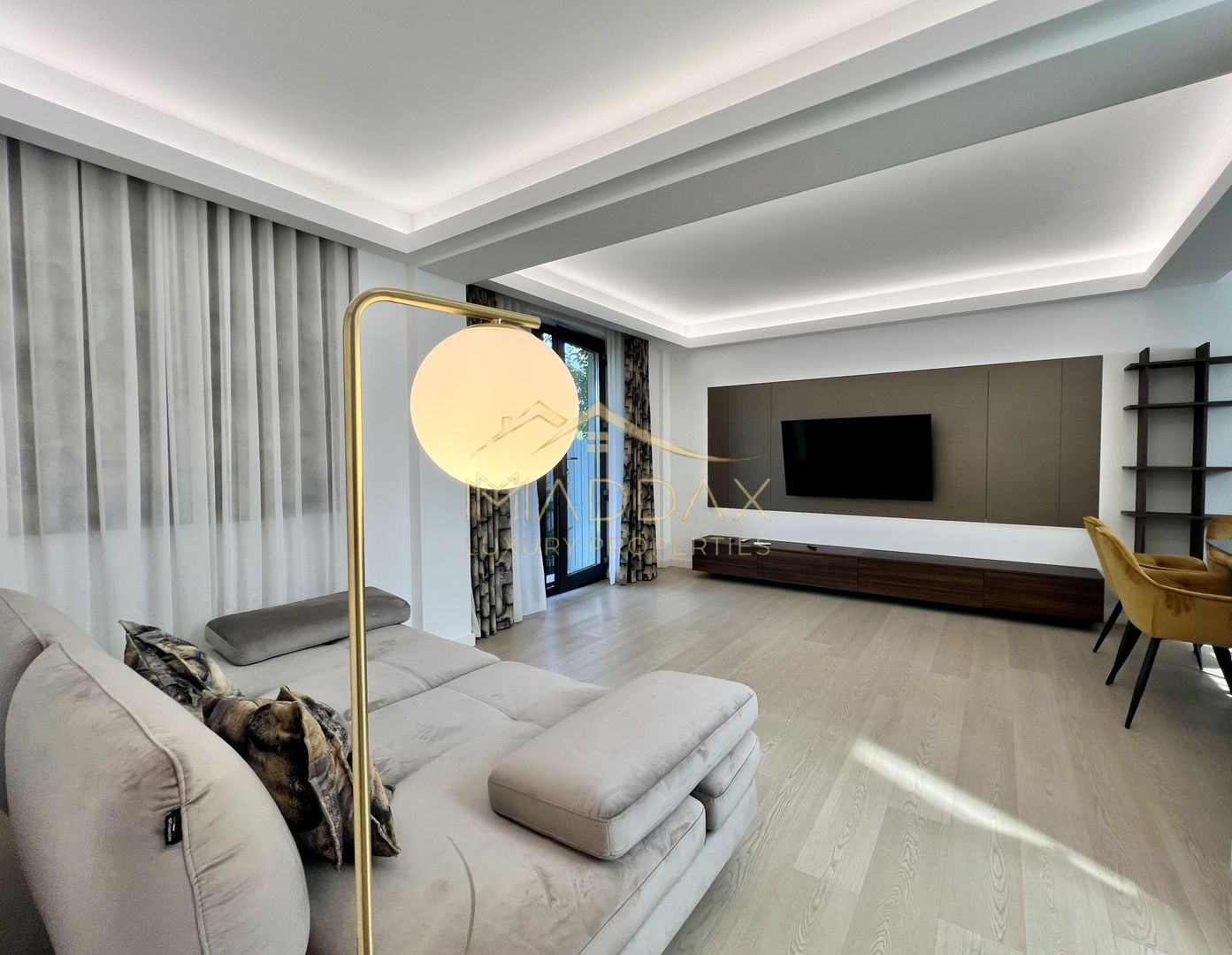 Vila LUX **5 camere**3 locuri parcare** Complex NOU//Sisesti - Poză 3